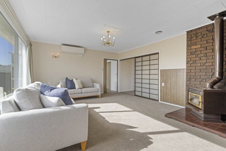 Photo of property in 223 Huatoki Street, Upper Vogeltown, New Plymouth, 4310