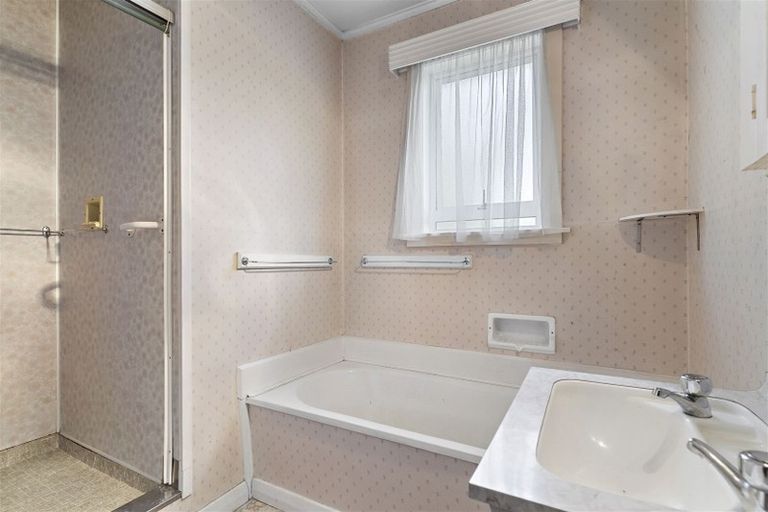 Photo of property in 23 Solway Crescent, Solway, Masterton, 5810