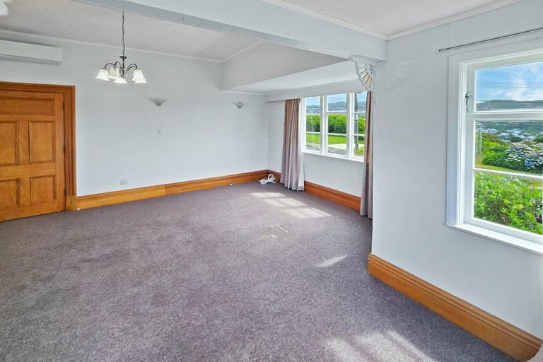 Photo of property in 3 Chesterton Street, Johnsonville, Wellington, 6037