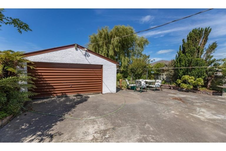 Photo of property in 23 Estuary Road, New Brighton, Christchurch, 8061