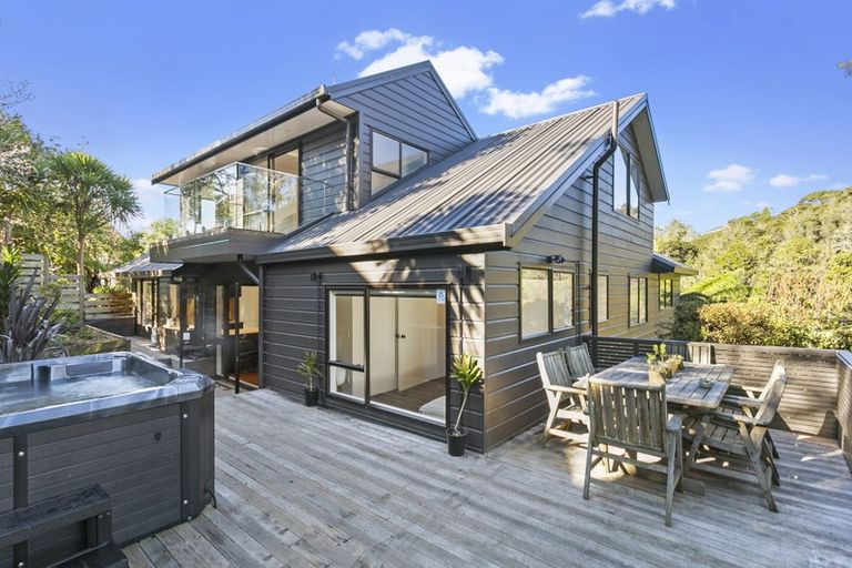 Photo of property in 29 Homewood Place, Chatswood, Auckland, 0626