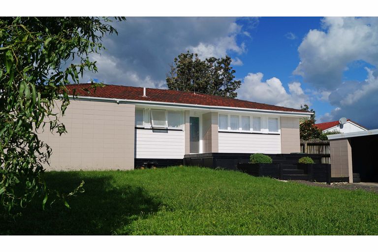 Photo of property in 3 Huia Street, Waiuku, 2123