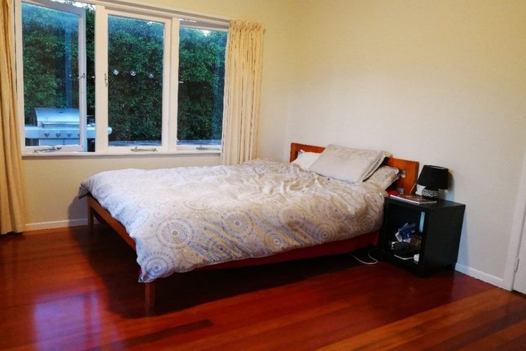 Photo of property in 1/134 Nile Road, Milford, Auckland, 0620