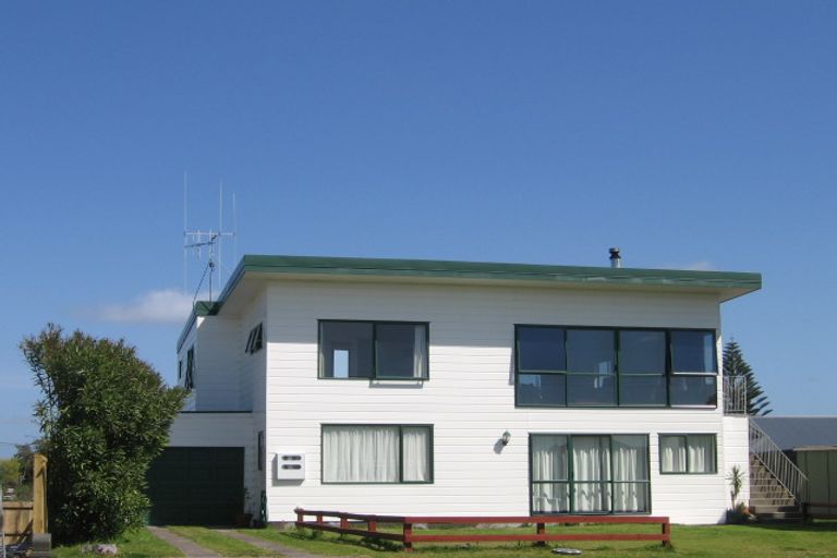 Photo of property in 374 Oceanbeach Road, Mount Maunganui, 3116