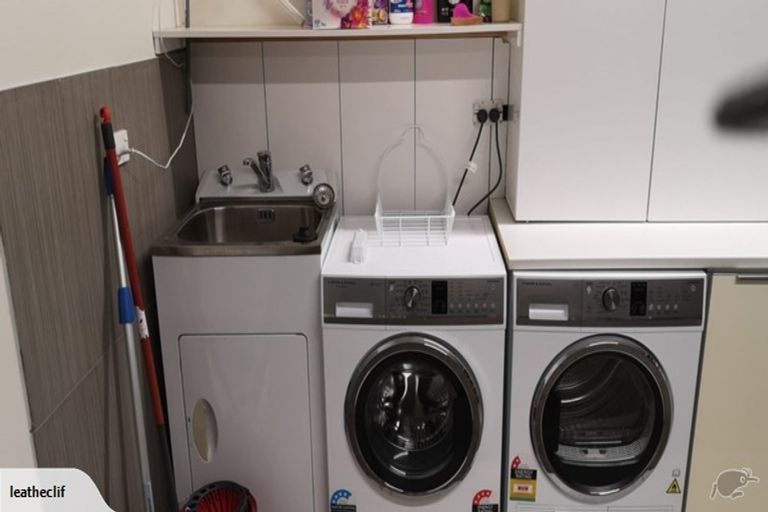 Photo of property in 2 Lindmore Lane, Lower Shotover, Queenstown, 9371