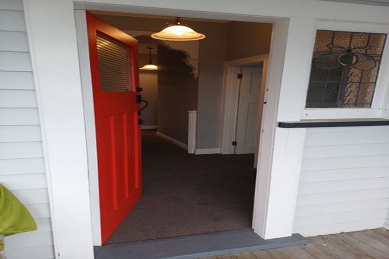 Photo of property in 404 Tremaine Avenue, Takaro, Palmerston North, 4412