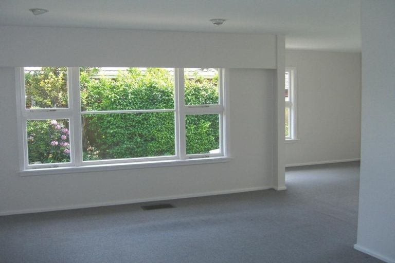Photo of property in 64 Hounslow Street, Ilam, Christchurch, 8041