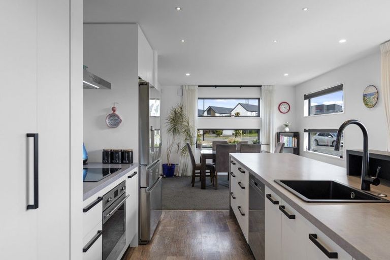 Photo of property in 24 Grey Way, Russley, Christchurch, 8042