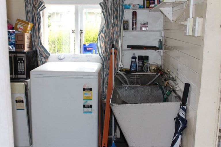 Photo of property in 11 Ossian Street, Milton, 9220