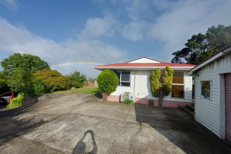 Photo of property in 24c Kenmore Street, Westown, New Plymouth, 4310