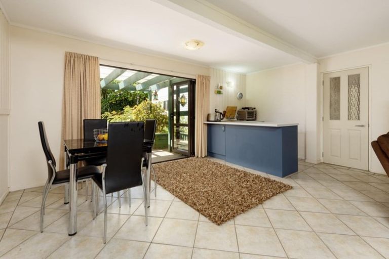 Photo of property in 4 Moorea Place, Mount Maunganui, 3116