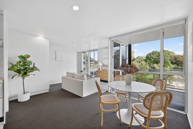 Photo of property in 9/15 Peterborough Street, Christchurch Central, Christchurch, 8013