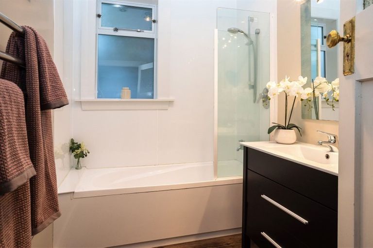 Photo of property in 93 Abberley Crescent, St Albans, Christchurch, 8014