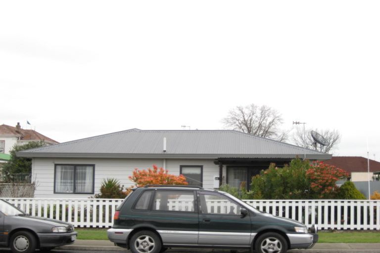 Photo of property in 2/509 Queen Street East, Hastings, 4122