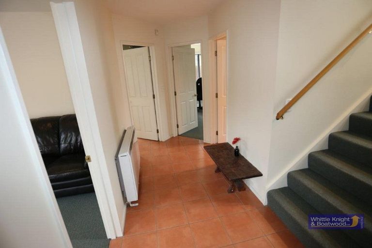 Photo of property in 107a Peverel Street, Riccarton, Christchurch, 8041