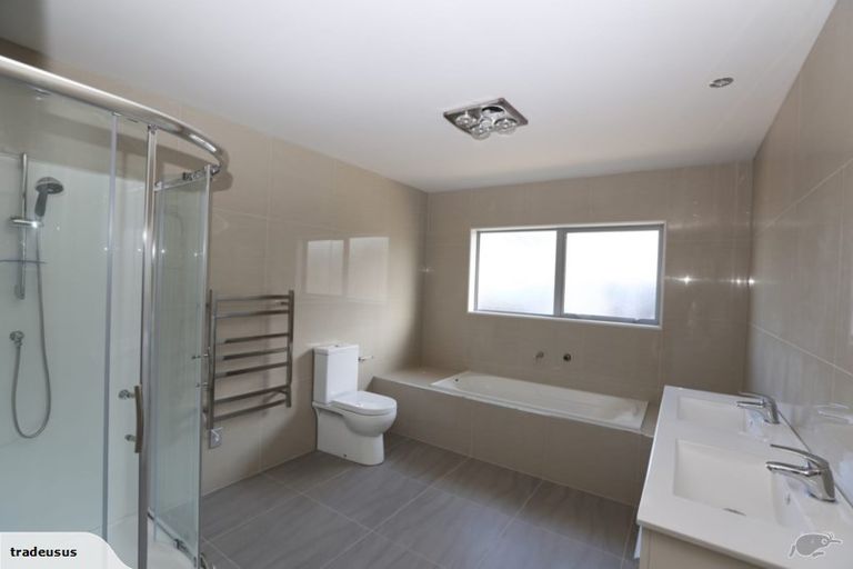 Photo of property in 20 Walter Crescent, Silverdale, 0932