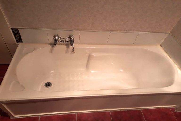 Photo of property in 84 Shakespeare Road, Bluff Hill, Napier, 4110