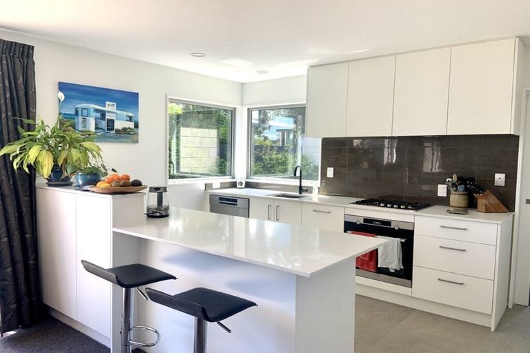 Photo of property in 24 Somme Street, St Albans, Christchurch, 8014