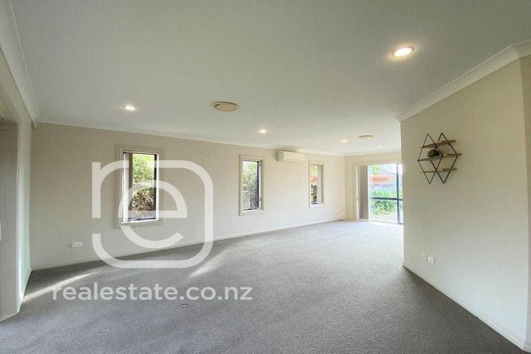 Photo of property in 56 Thomas Road, Flat Bush, Auckland, 2019