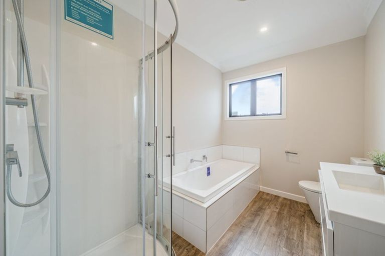 Photo of property in 10 Poulson Grove, Trentham, Upper Hutt, 5018
