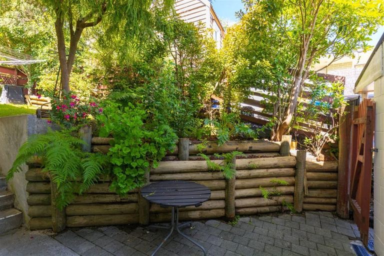 Photo of property in 103b Milton Terrace, Picton, 7220