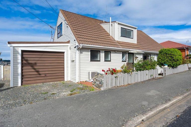 Photo of property in 1a Warwick Street, Balaclava, Dunedin, 9011
