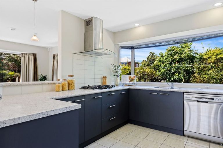Photo of property in 40 Burbank Drive, Aidanfield, Christchurch, 8025