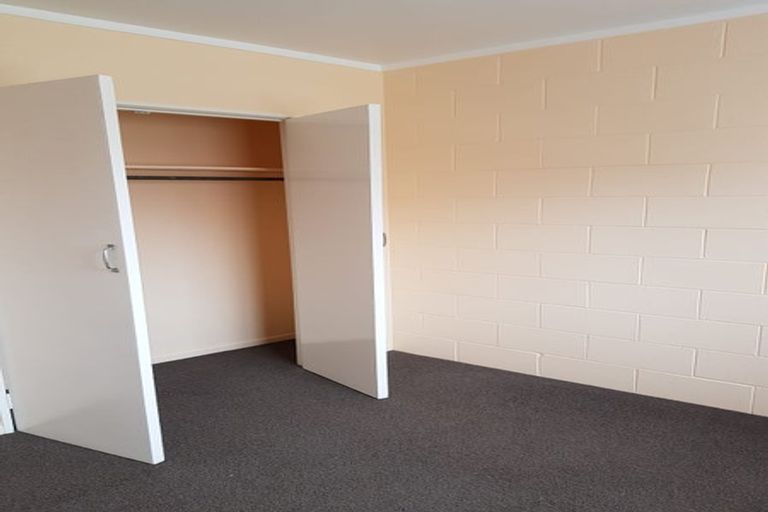 Photo of property in 100 Station Road, Papatoetoe, Auckland, 2025