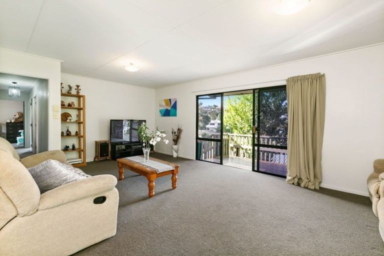 Photo of property in 52 Langstone Street, Welcome Bay, Tauranga, 3112