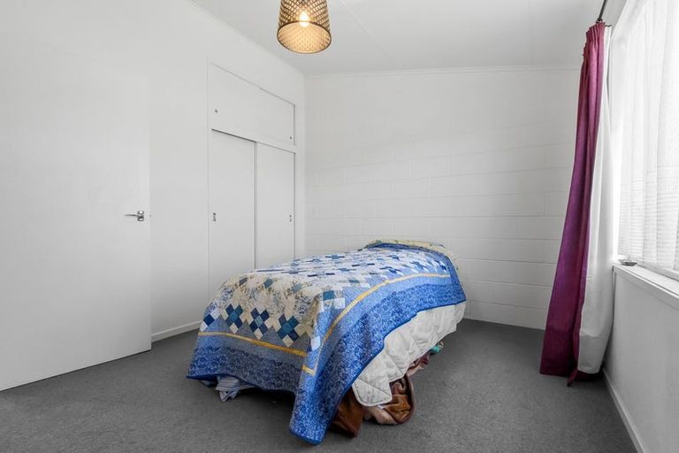 Photo of property in 11 Rainbow Drive, Rainbow Point, Taupo, 3330