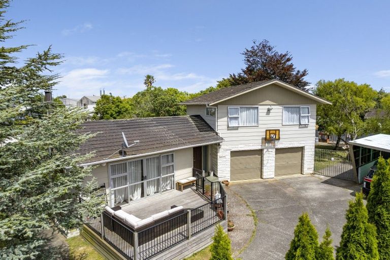 Photo of property in 1 Totara Place, Pahiatua, 4910