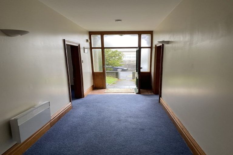 Photo of property in 121 Pirie Street, Mount Victoria, Wellington, 6011