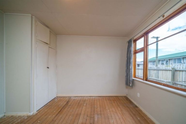 Photo of property in 17 Rawson Street, New Brighton, Christchurch, 8083