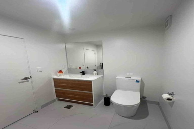 Photo of property in 80 Carrington Avenue, Silverdale, Hamilton, 3216