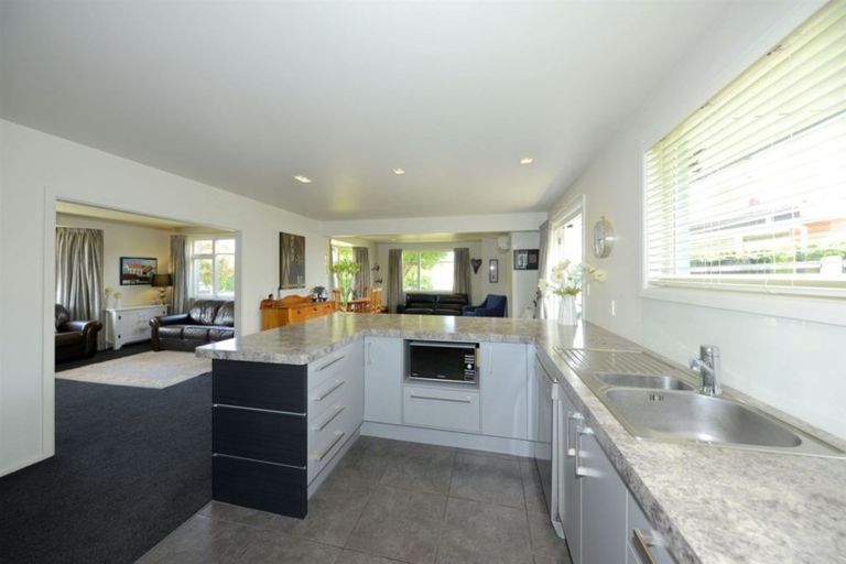 Photo of property in 111 Mooray Avenue, Bishopdale, Christchurch, 8053