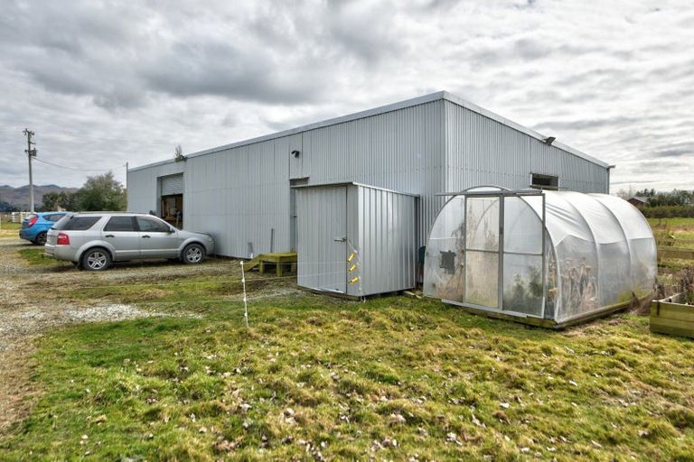 Photo of property in 11 Horrell Road, Mandeville, Gore, 9776