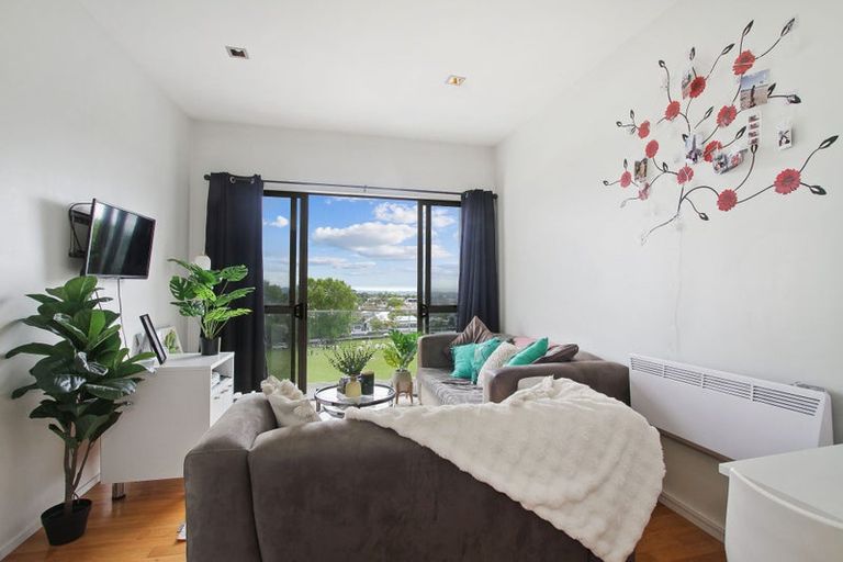 Photo of property in 3b/17 Blake Street, Ponsonby, Auckland, 1011
