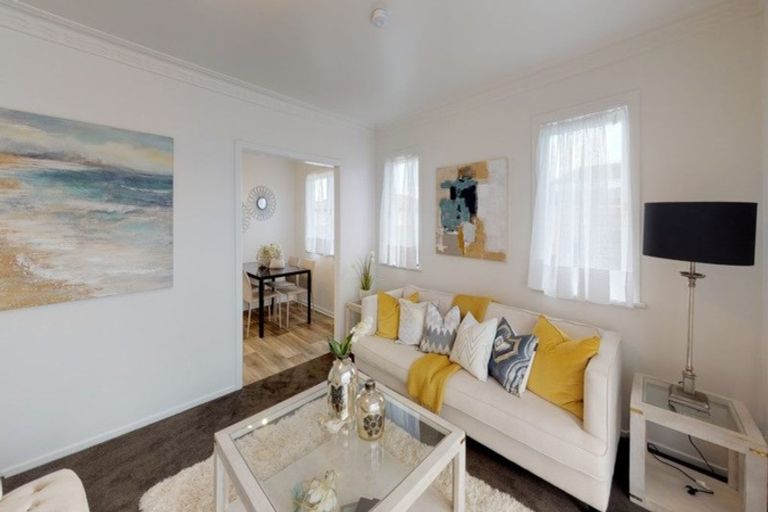 Photo of property in 12a Hunua Road, Papakura, 2110