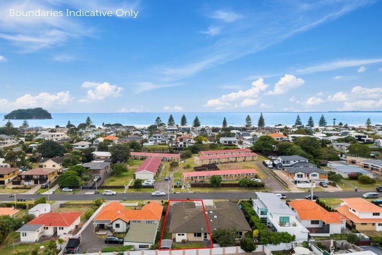 Photo of property in 56a Pitau Road, Mount Maunganui, 3116
