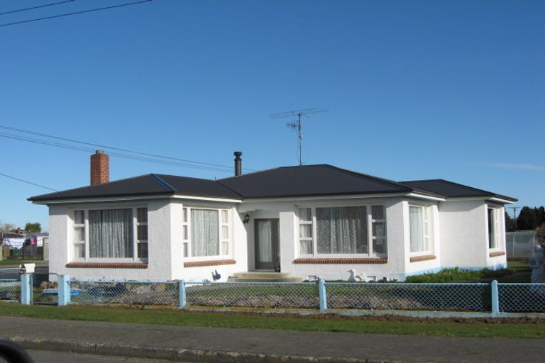 Photo of property in 142 Mackenzie Street, Winton, 9720