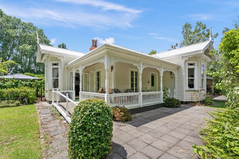 Photo of property in 290 Paihia Road, Kawakawa, 0282