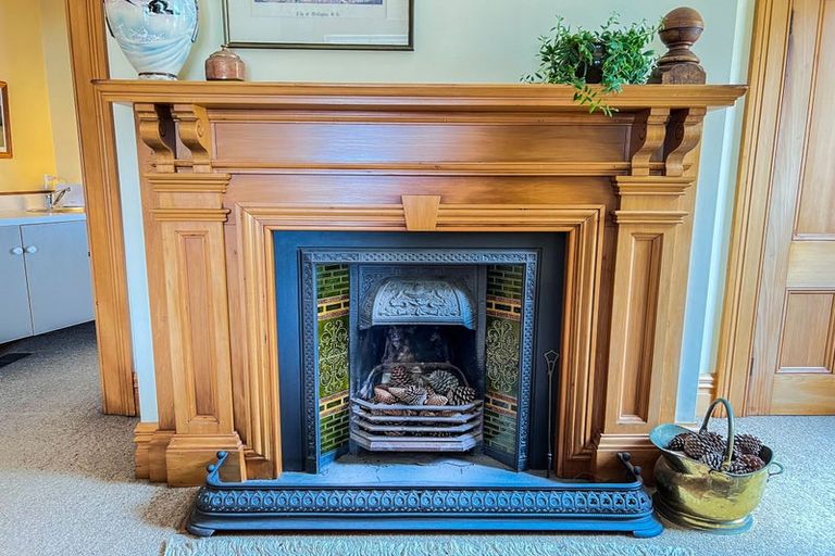 Photo of property in 11 Saint Mary Street, Thorndon, Wellington, 6011