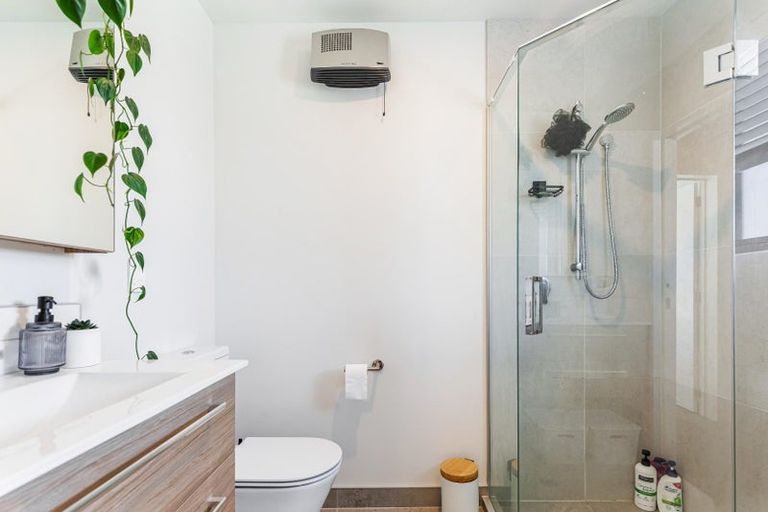 Photo of property in 3/66 Metcalfe Road, Ranui, Auckland, 0612