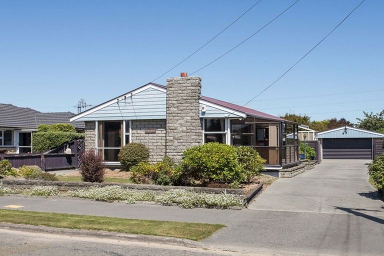 Photo of property in 15 Cunningham Place, Halswell, Christchurch, 8025