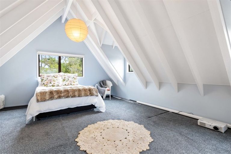 Photo of property in 38 Crows Road, Swanson, Auckland, 0614