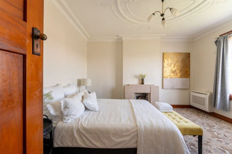 Photo of property in 17 Royal Crescent, Saint Kilda, Dunedin, 9012