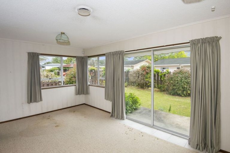 Photo of property in 14 Wanaka Street, Tikipunga, Whangarei, 0112