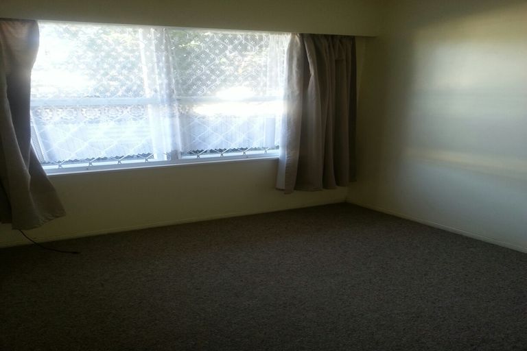 Photo of property in 3/35 Wallace Road, Papatoetoe, Auckland, 2025