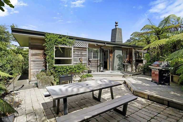 Photo of property in 155 Park Road, Belmont, Lower Hutt, 5010