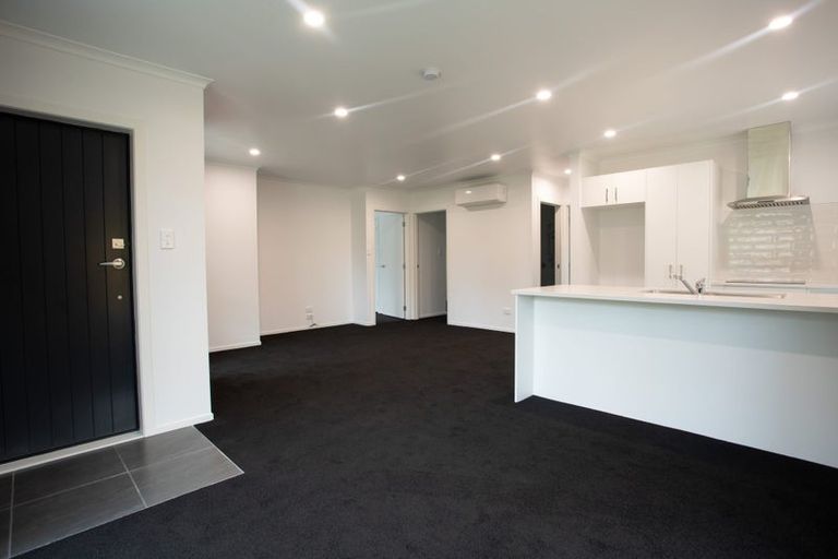 Photo of property in 2/35 Flynn Road, Hillcrest, Hamilton, 3216